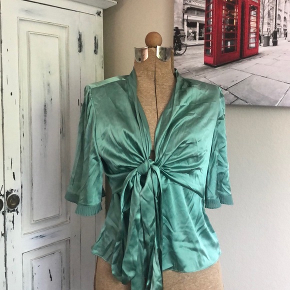 BCBGMaxAzria Tops - 3/$15 Bcbg maxazria size small wrap top